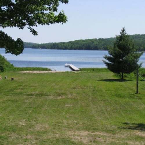 buck lake cottage rental 3-29