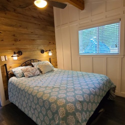 buck lake cottage rental 9-10