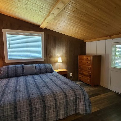 buck lake cottage rental 9-12