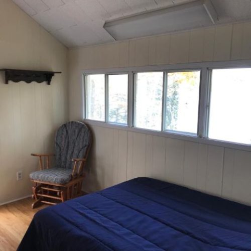 lake vernon cottage rental 16-22